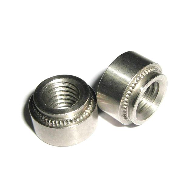 Tuerca autoremachable Tuerca autoremachable de acero inoxidable 304 Tuerca remachable de inserción de prensa