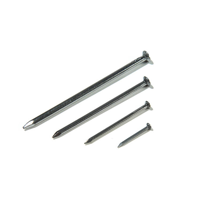 Clavos comunes de mango liso de acero brillante galvanizado Q195 Q235 de acero con poco carbono de alta calidad