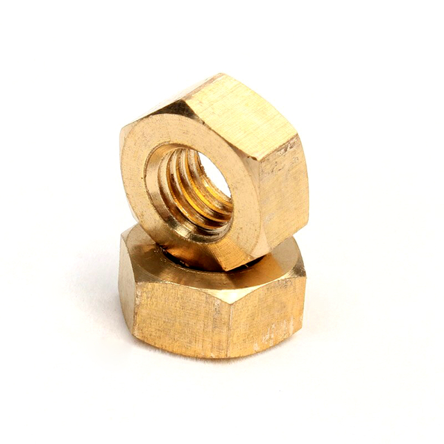 Tuercas hexagonales con acabado de zinc amarillo grado 8 UNC Rosca gruesa DIN 934